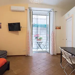 Bobbò House Iii, A Balcony In The Heart Of Napoli
