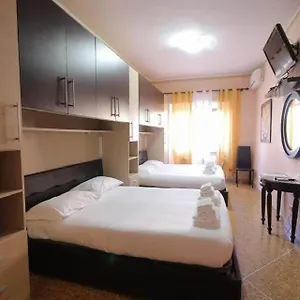  Casa vacanze Er Pirata Italia