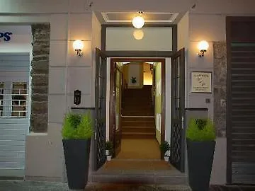 Plebiscito Apartment Naples Italy