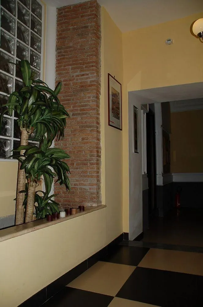 Plebiscito Apartment Naples Italy