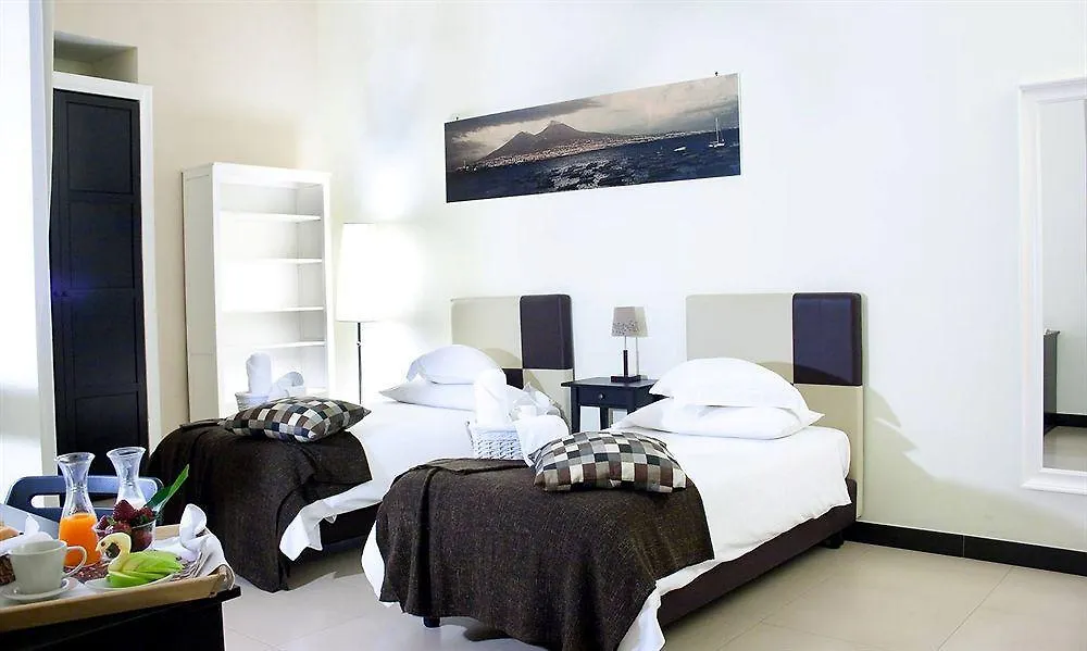Plebiscito Apartment Naples