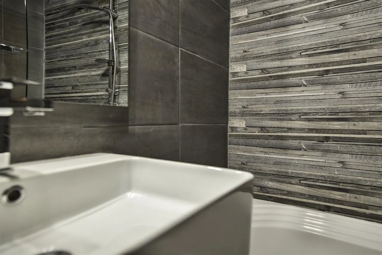 Plebiscito Apartment Naples